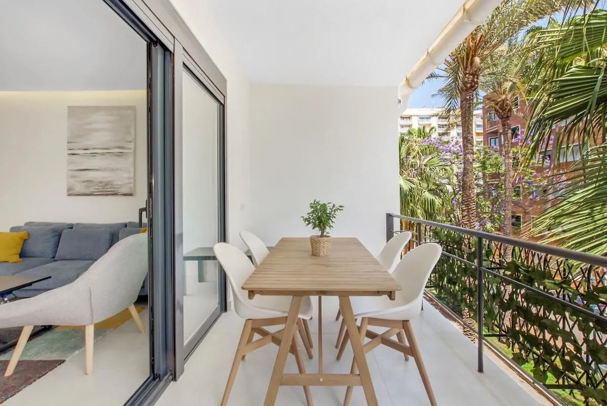 Apartamento Reformado Con Terraza, Wifi Y Parking Torremolinos 0*,  Spain
